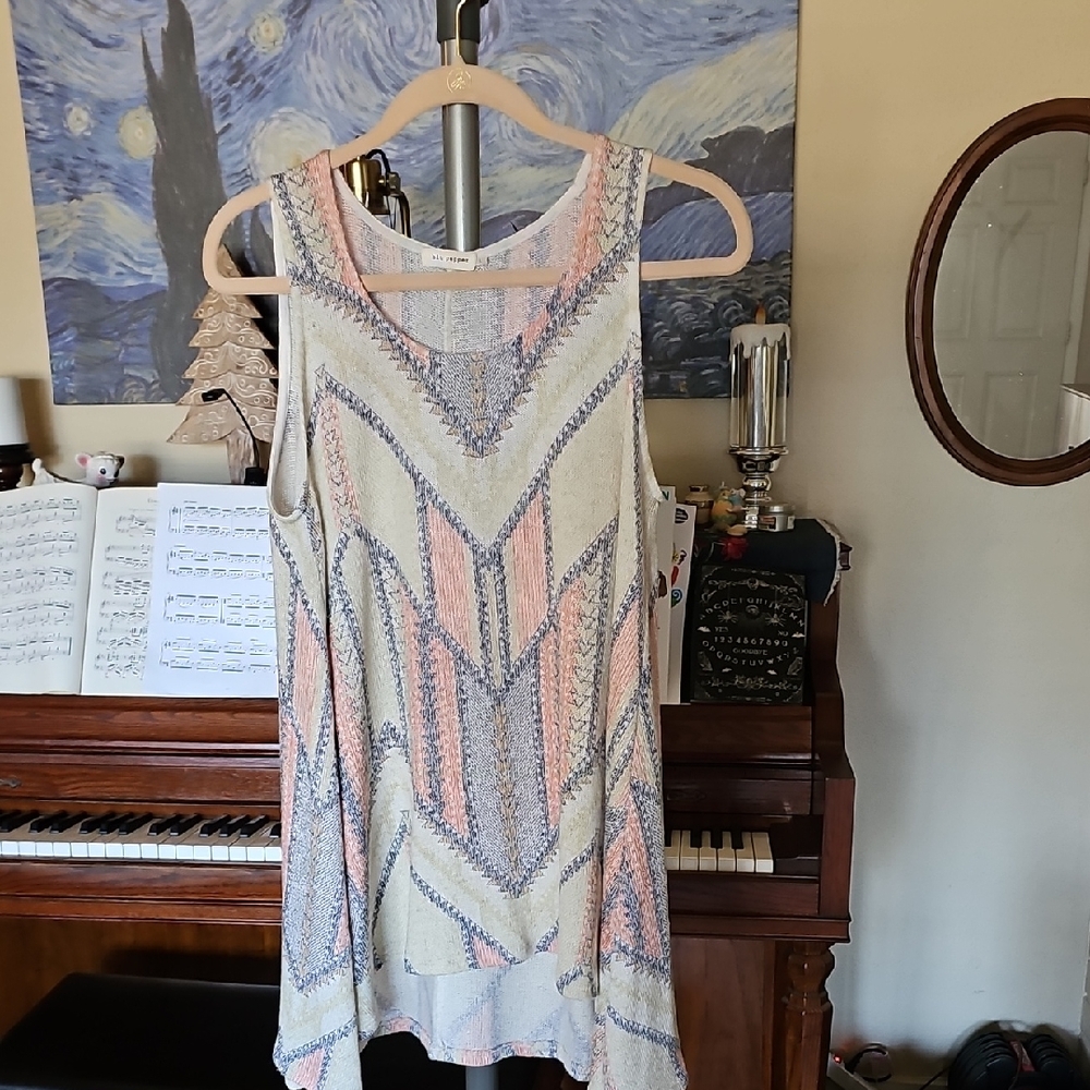 Blu Pepper Geometric Tank Sweater